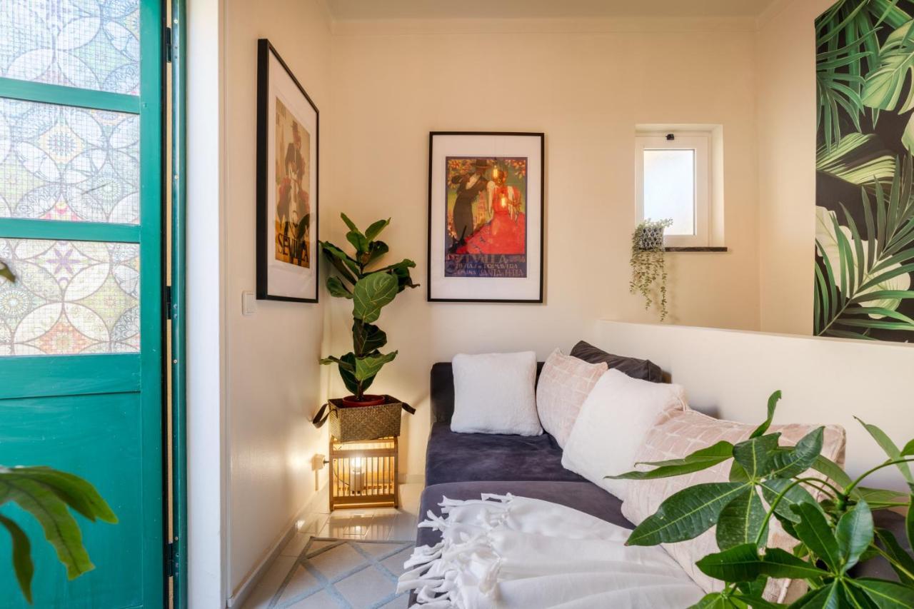 Arty Vintage Townhouse With Rooftop Shower & Sun Loungers Олян Екстер'єр фото